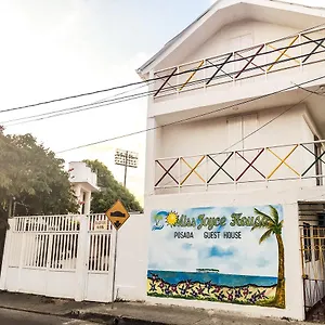 Miss Joyce House Mini-hôtel San Andrés