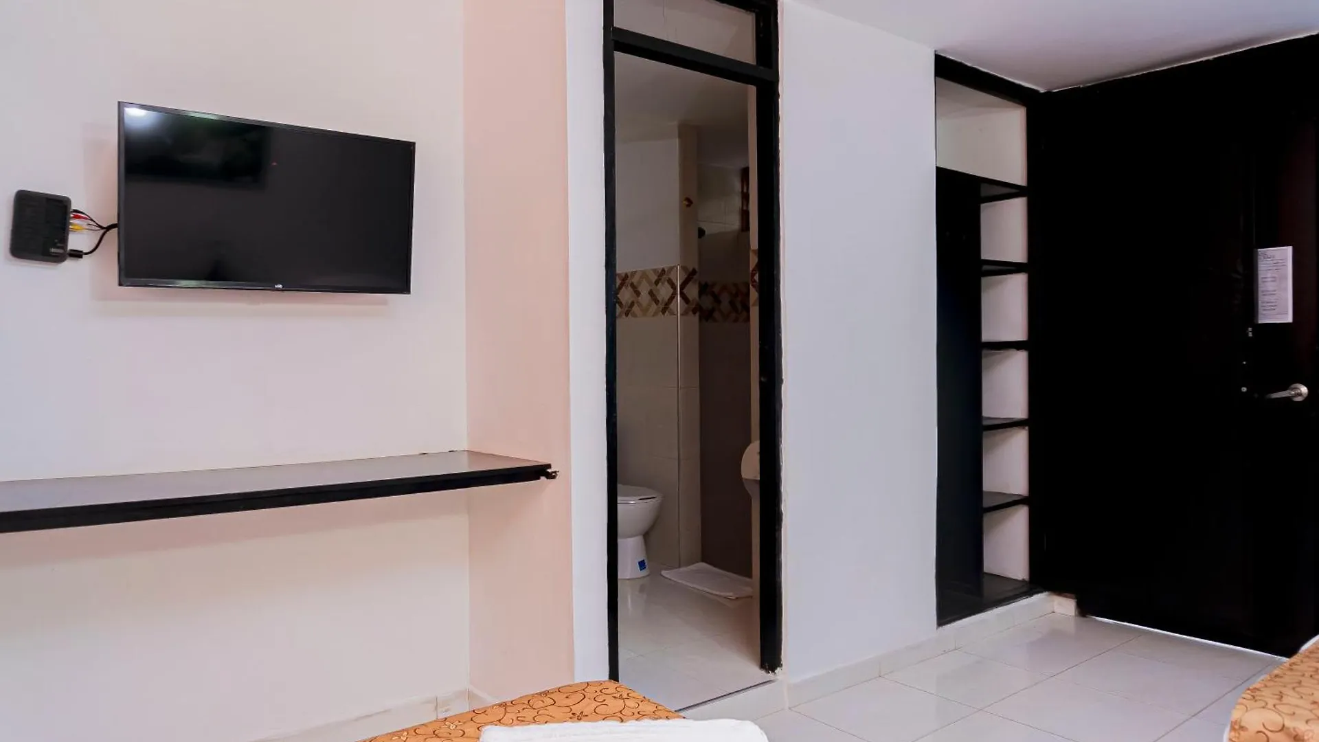 Hotel Sol Inn Santa Marta